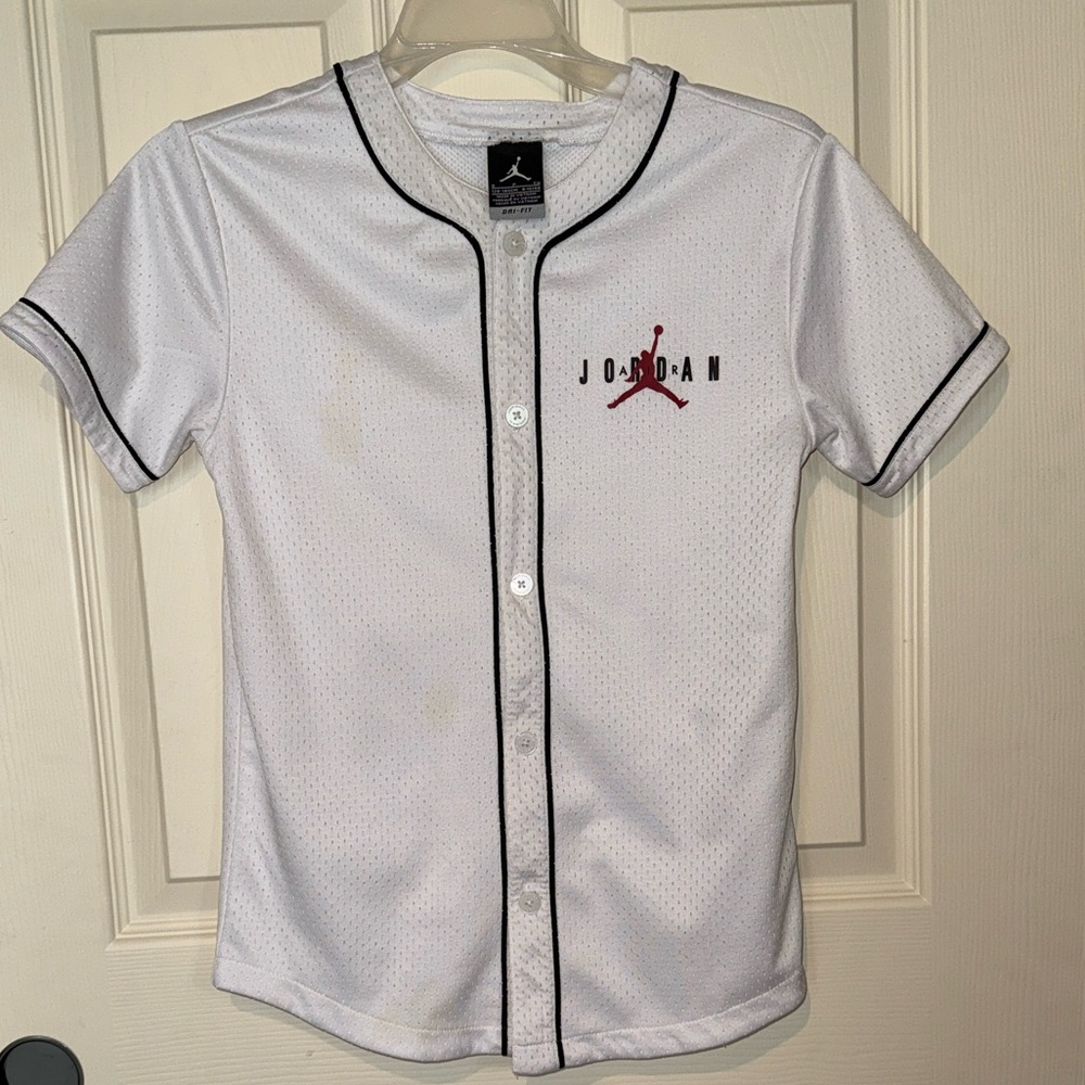 Kids Jordan Baseball Jersey. White with black piping.